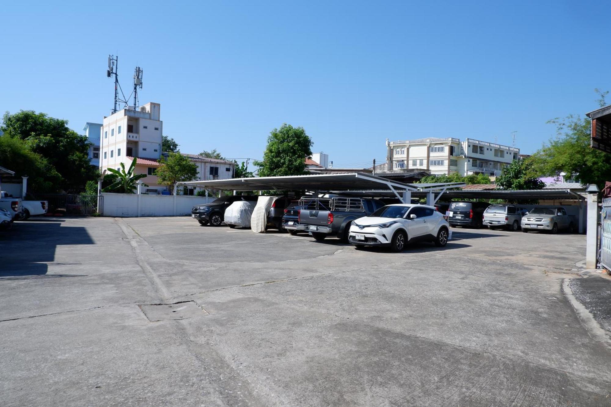 Wangkaew Hotel Phitsanulok Extérieur photo